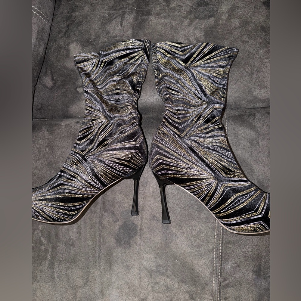 Elegant Black and Gold Women's Boots